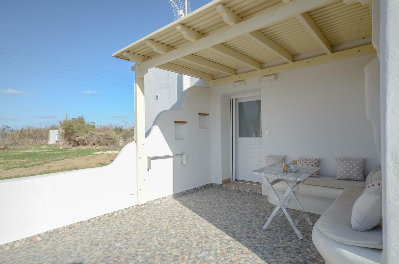 Naxian Dream Suites Agia Anna  エクステリア 写真