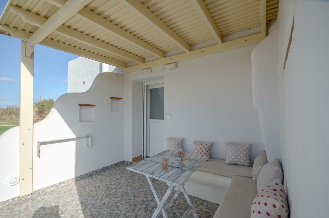 Naxian Dream Suites Agia Anna  エクステリア 写真